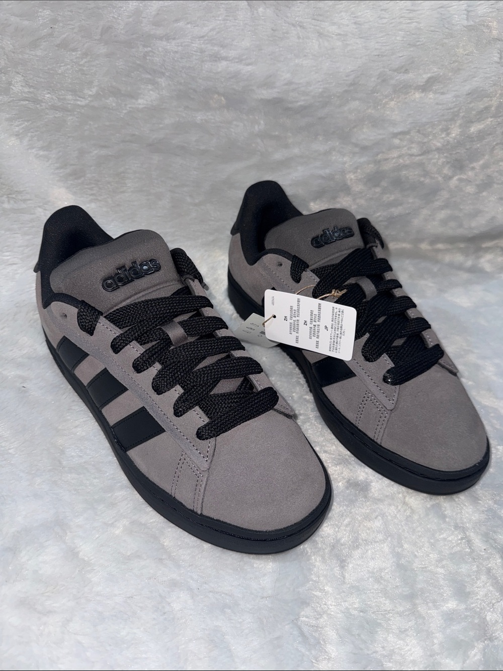 adidas Grand Court Alpha 00s size 9 men’s
